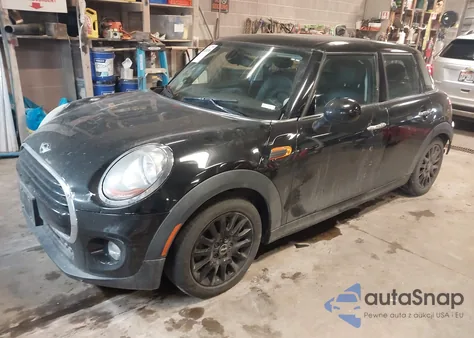2016 Mini Hardtop Cooper z USA, uszkodzony, nr VIN WMWXU1C54G2D08108